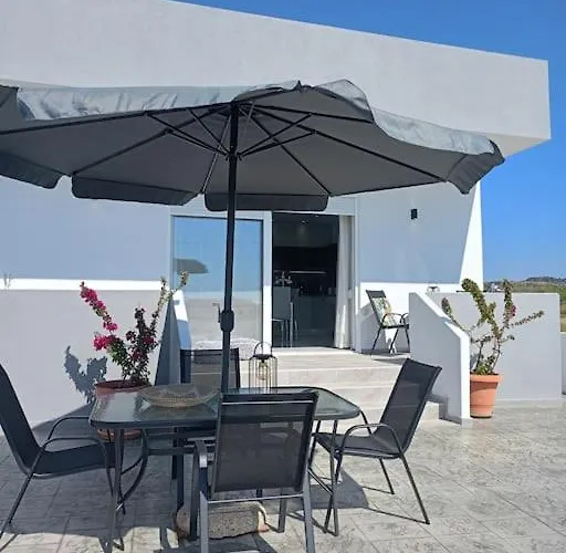 Blue Sky Villa